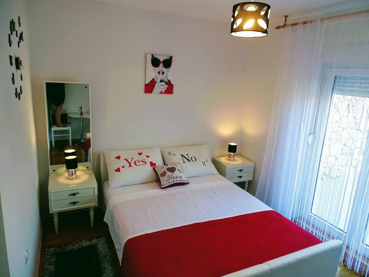 Vacation House Maslina Rupalj Exterior foto